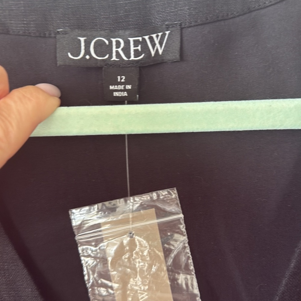 J. Crew Black Sleeveless vest - Picture 3 of 6